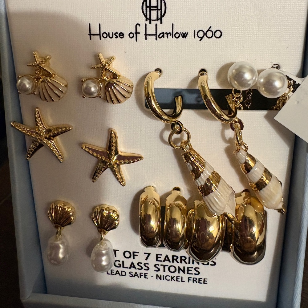 House of Harlow 1960 Gold and Pearl Coastal Earring Set - Picture 2 of 3
